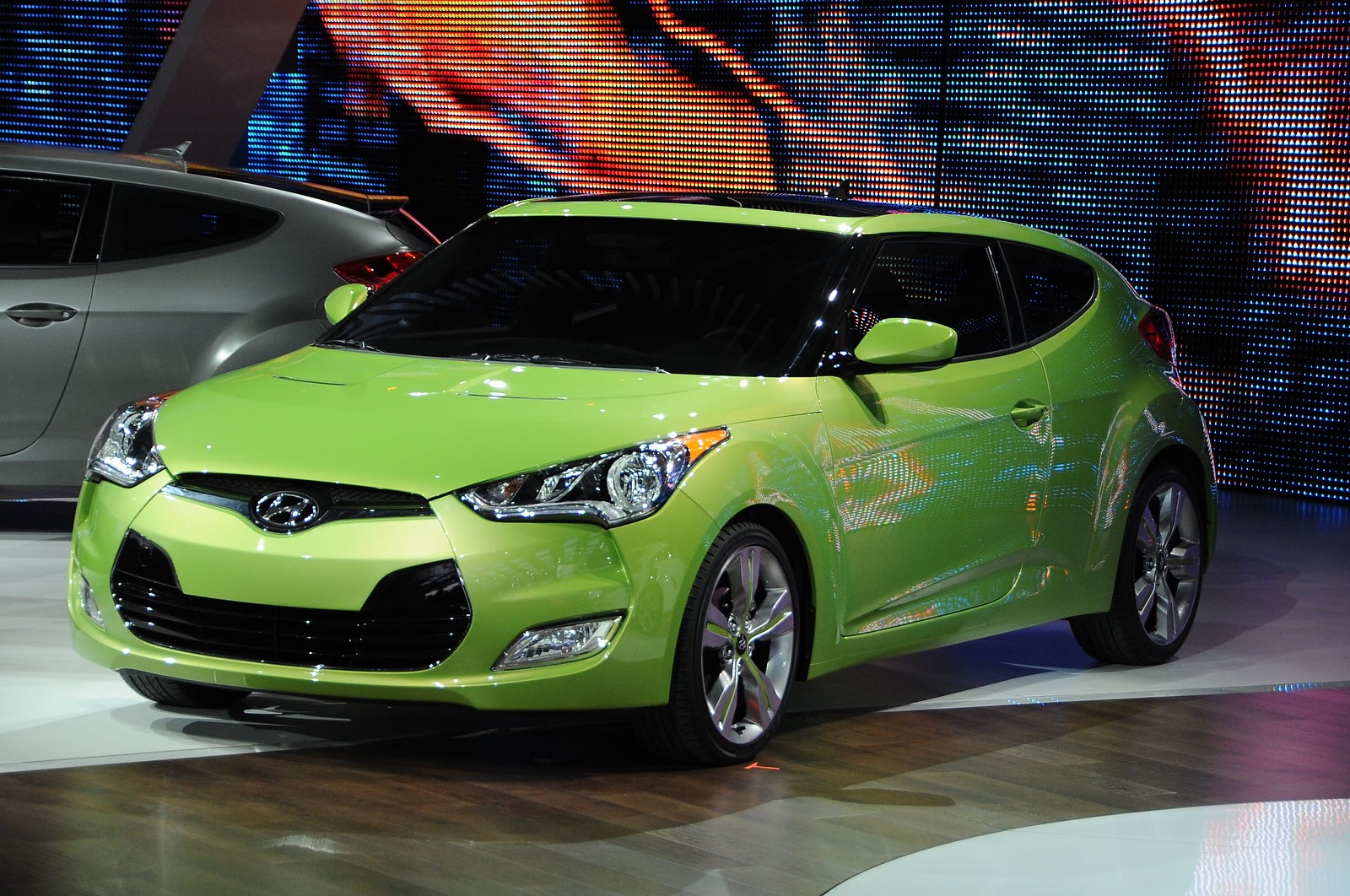 Hyundai Unveils the New Veloster in Detroit