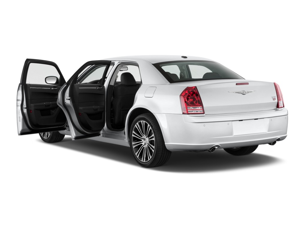 Image 2010 Chrysler 300Series 4door Sedan 300S V8 RWD Open Doors