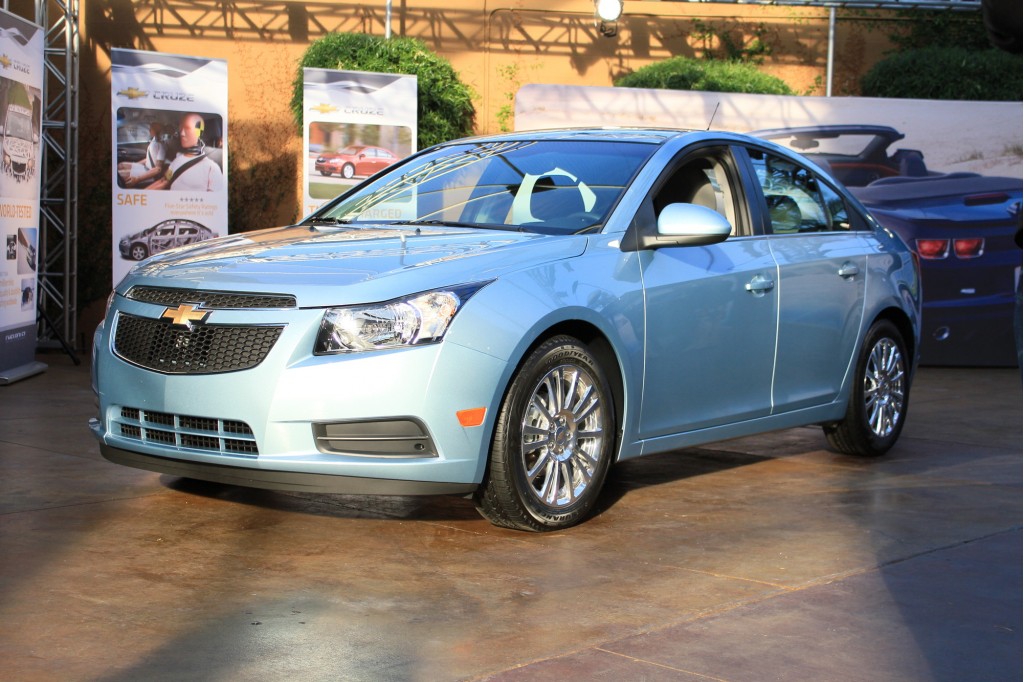 First Drive Review: 2011 Chevrolet Cruze Eco Six-Speed Manual