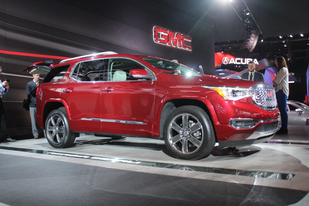 2017 GMC Acadia Preview Video