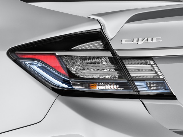 Tail Light - 2013 Honda Civic Hybrid 4-door Sedan L4 CVT Tail Light - 2013 Honda Civic Hybrid 4-door Sedan L4 CVT