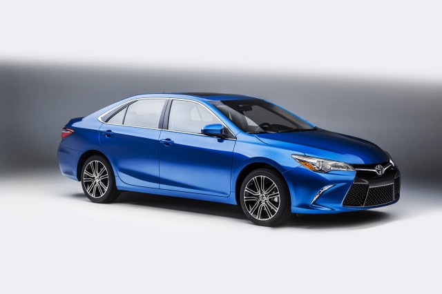 2016 Toyota Camry Review, Ratings, Specs, Prices, and Photos - The Car ...