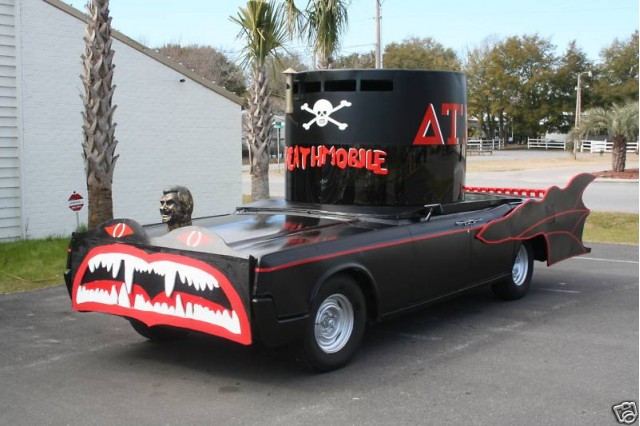 replica-animal-house-deathmobile-on-ebay_100305635_m.jpg