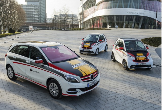Smart Fortwo Electric Drive and Mercedes-Benz B-Class Electric Drive at driving school.