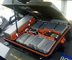 Lithium-ion battery pack of 2011 Nissan Leaf, showing cells assembled into modules