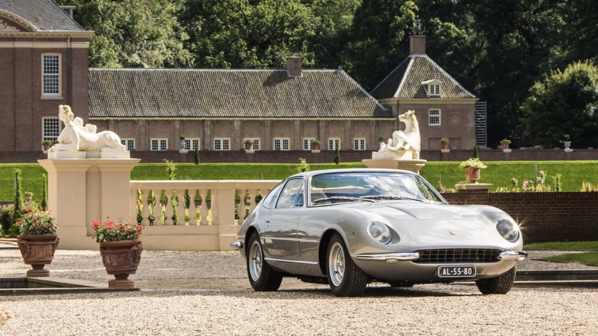 1967 Ferrari 365 GTB/4 Daytona prototype headed to auction