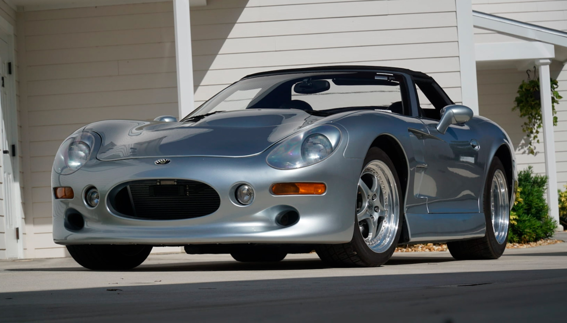 Rare Shelby Series 1 heads to auction