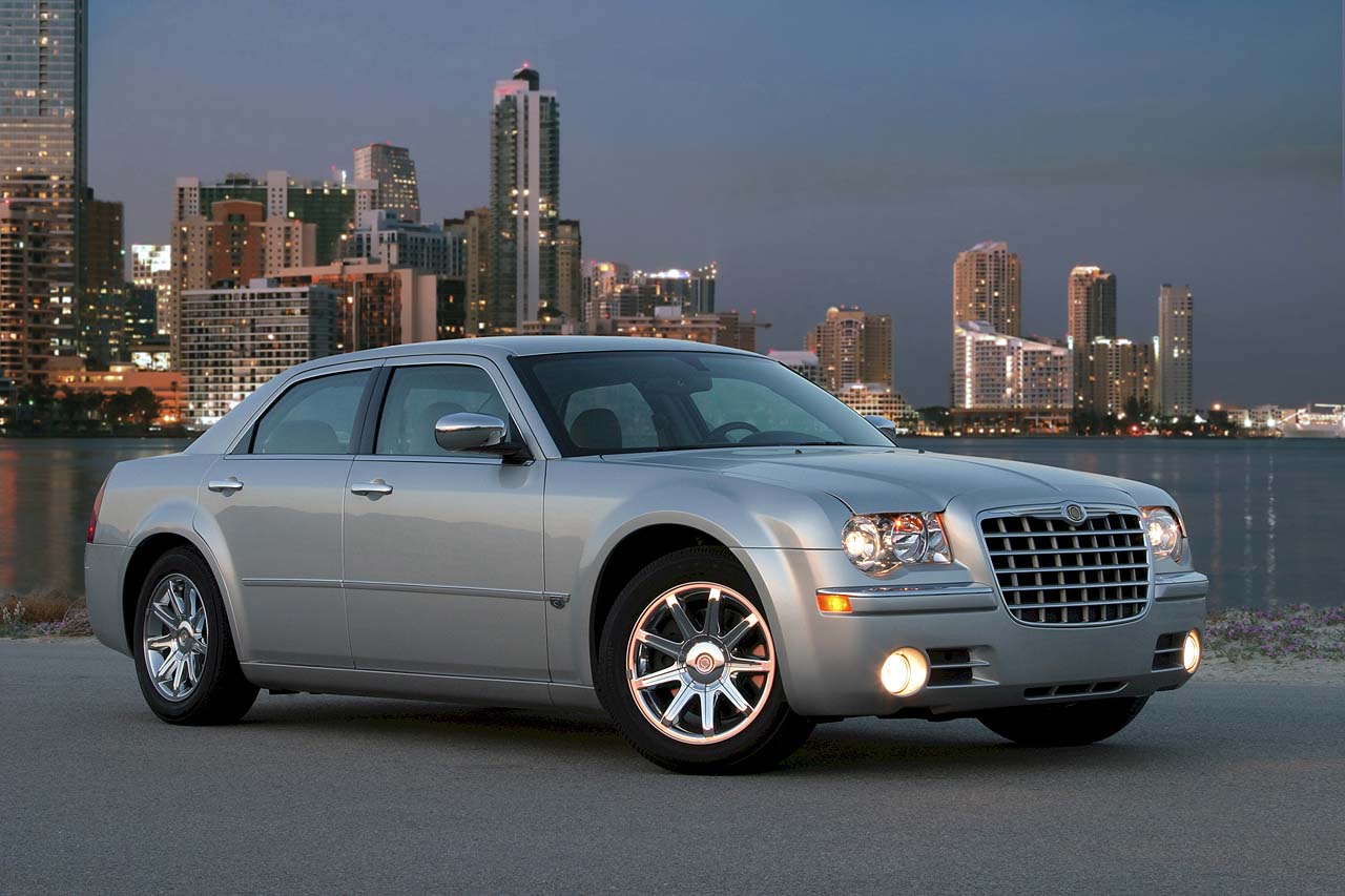 2008 Chrysler 300 Review Ratings Specs Prices And Photos