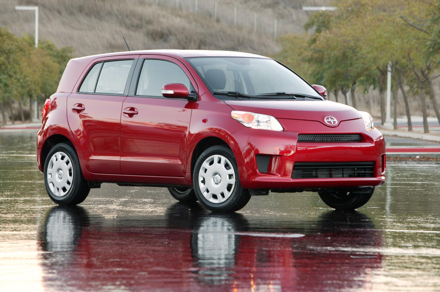 2010 Scion Xd Review Ratings Specs Prices And Photos