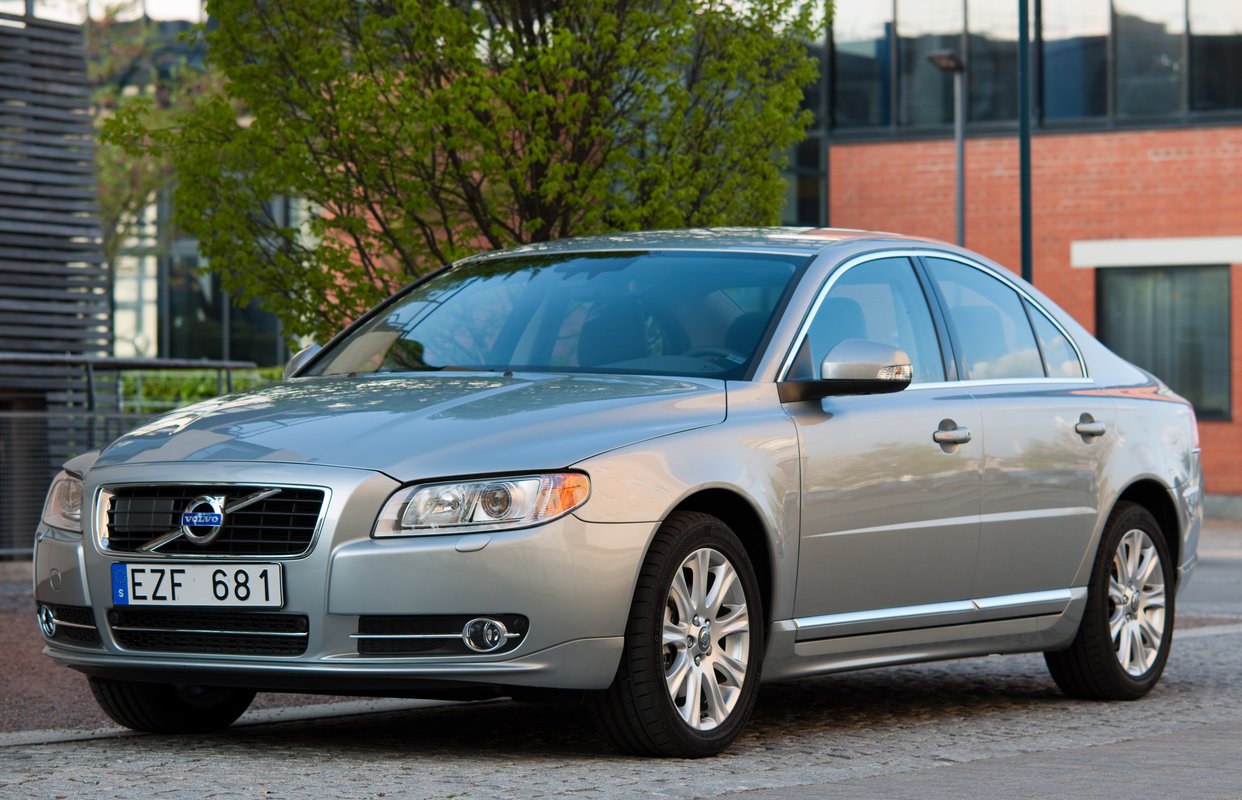 2011-2013 Volvo S80 Recalled For Faulty Transmission