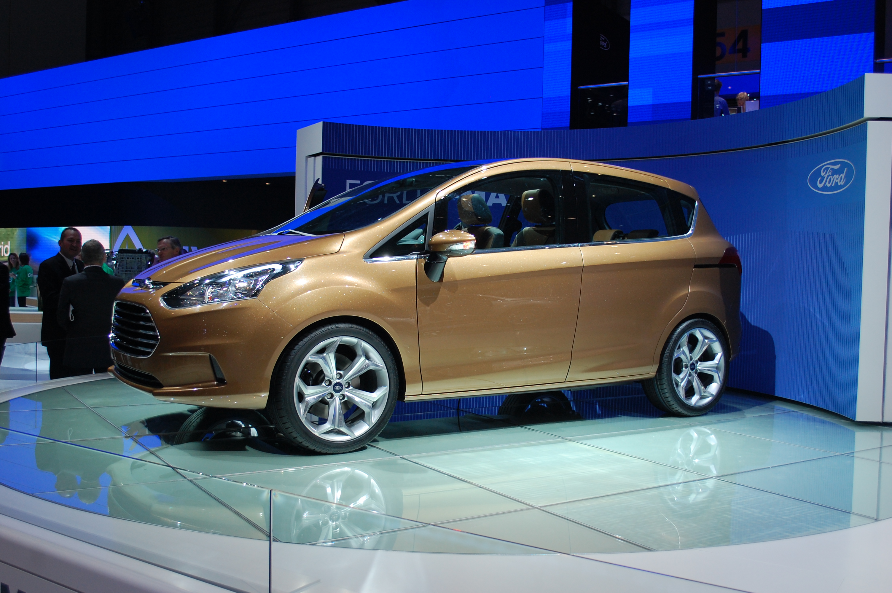 Ford: Fiesta-Based B-Max Minivan Isn't 