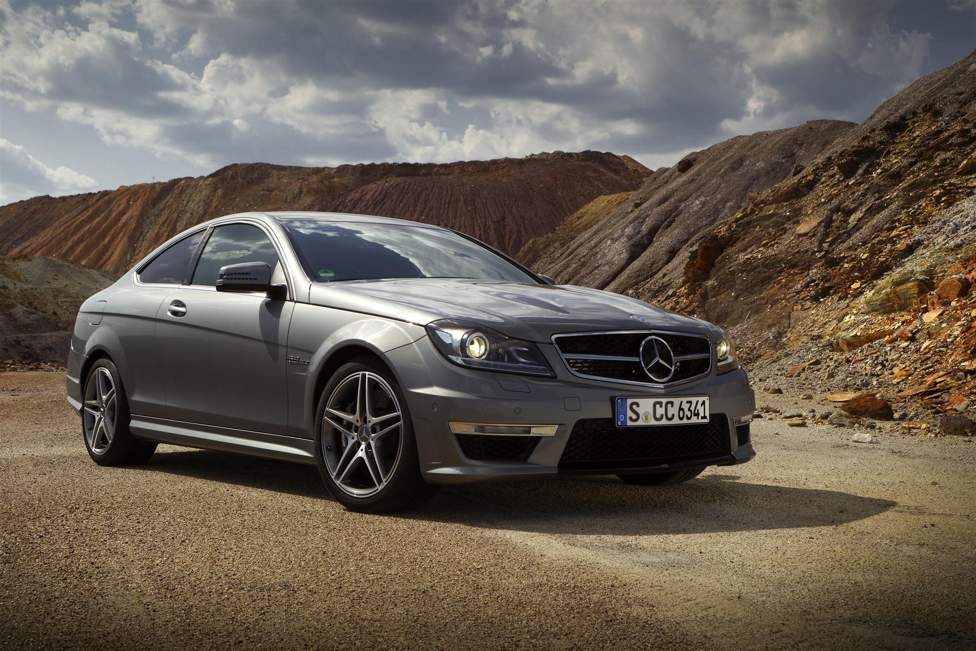 12 Mercedes Benz C63 Amg Coupe First Drive