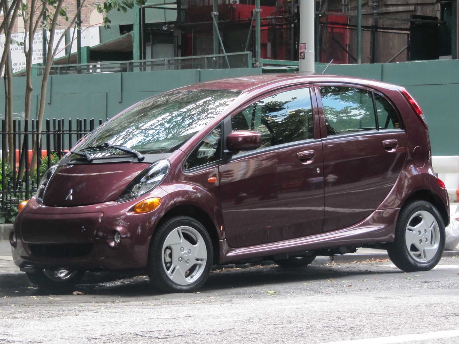 Incentive To Buy Used Electric Cars Added For Some California Buyers