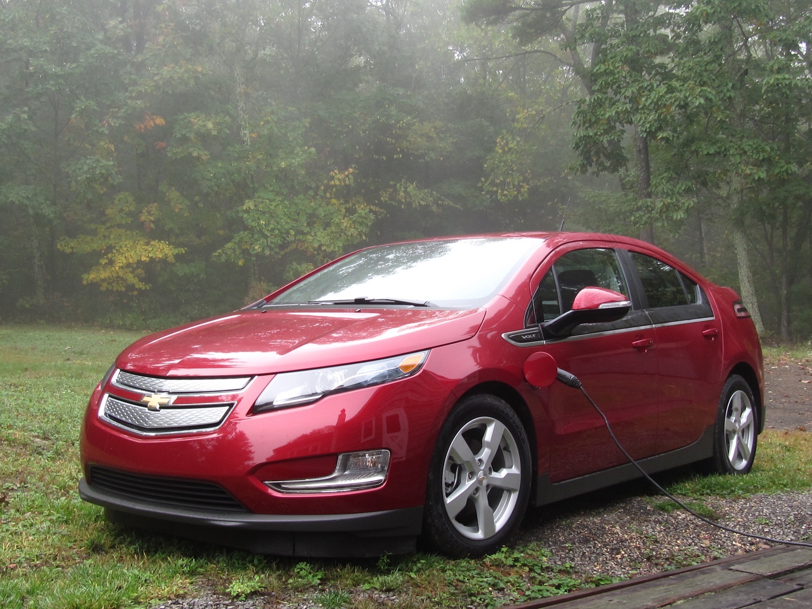 2013 Chevrolet Volt Gas Mileage Electric Range Test focus for Modern Car Mpg