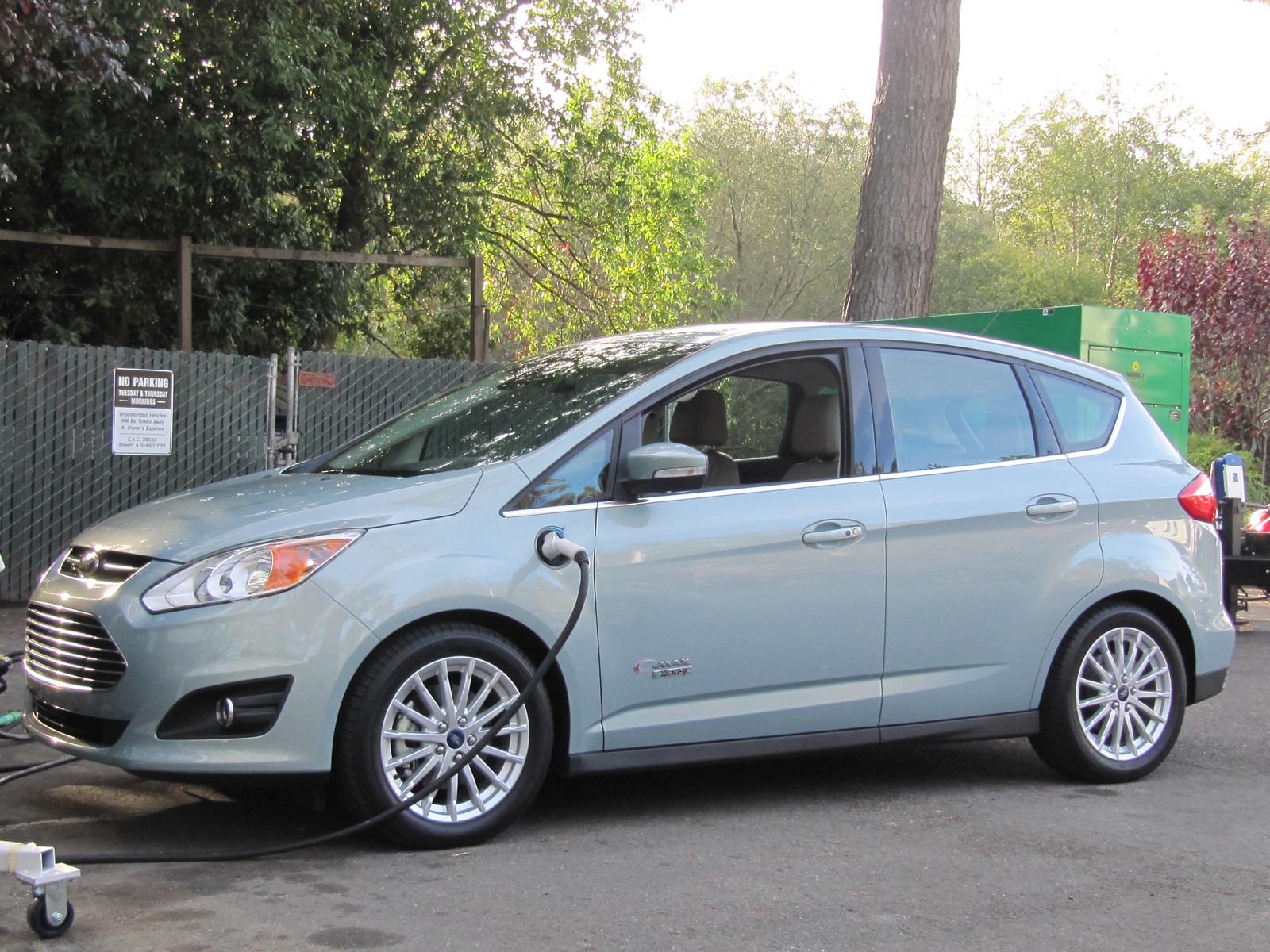 Ford c max energi