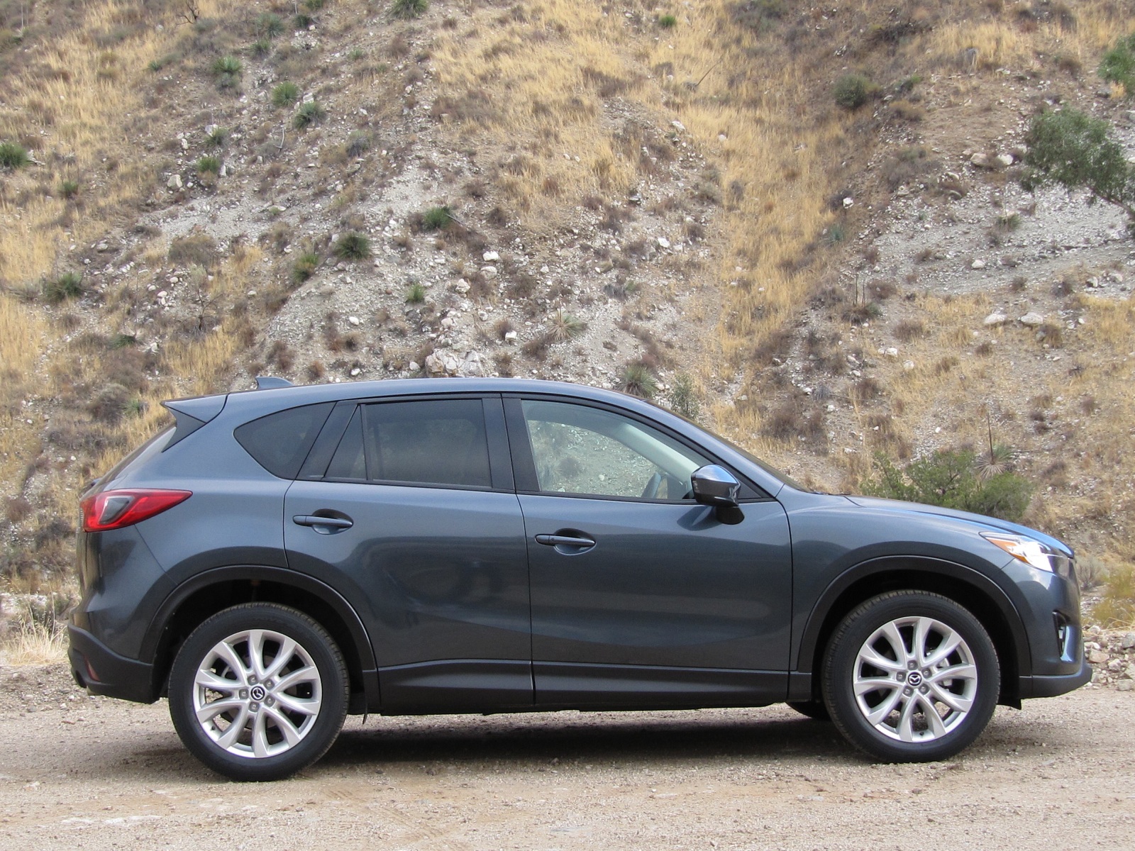 Mazda Mazda5 2012 - Essais, actualité, galeries photos et vidéos - Guide  Auto