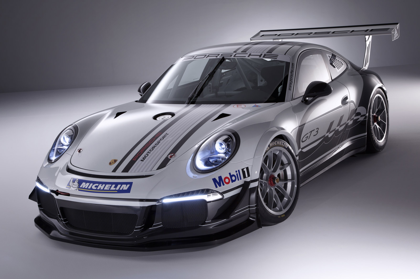 2013 Porsche 911 GT3 Cup Race Car Revealed
