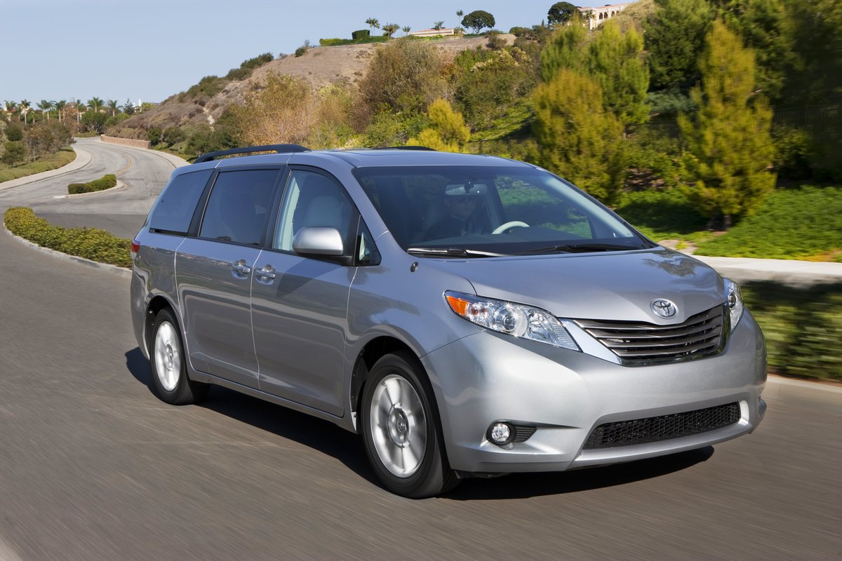 2013 Toyota Sienna Review, Ratings 