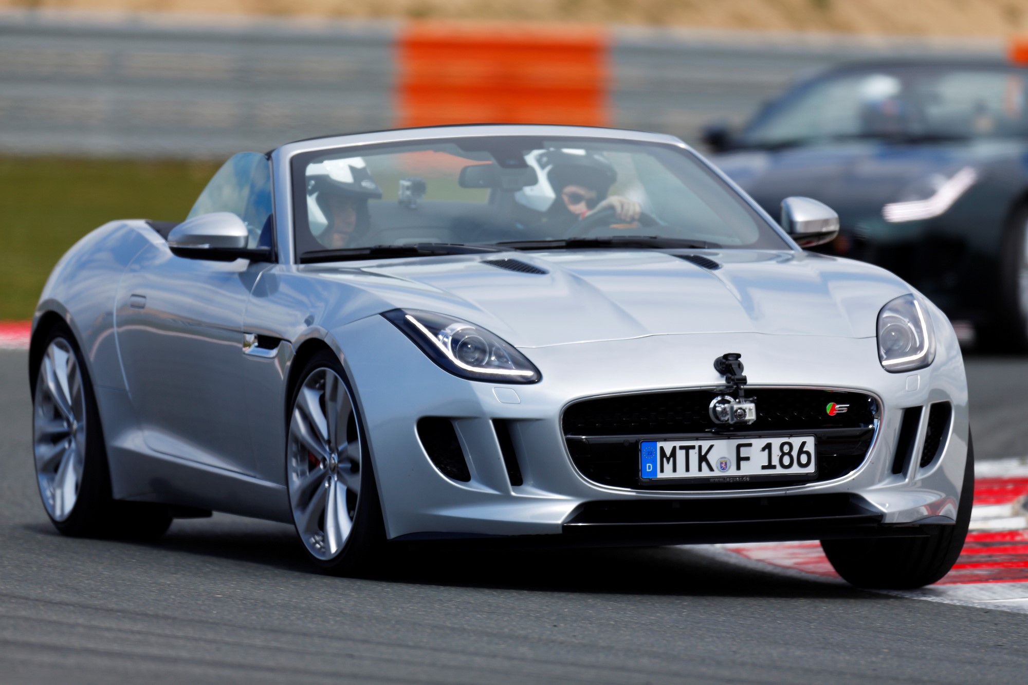 Jaguar f type 2014