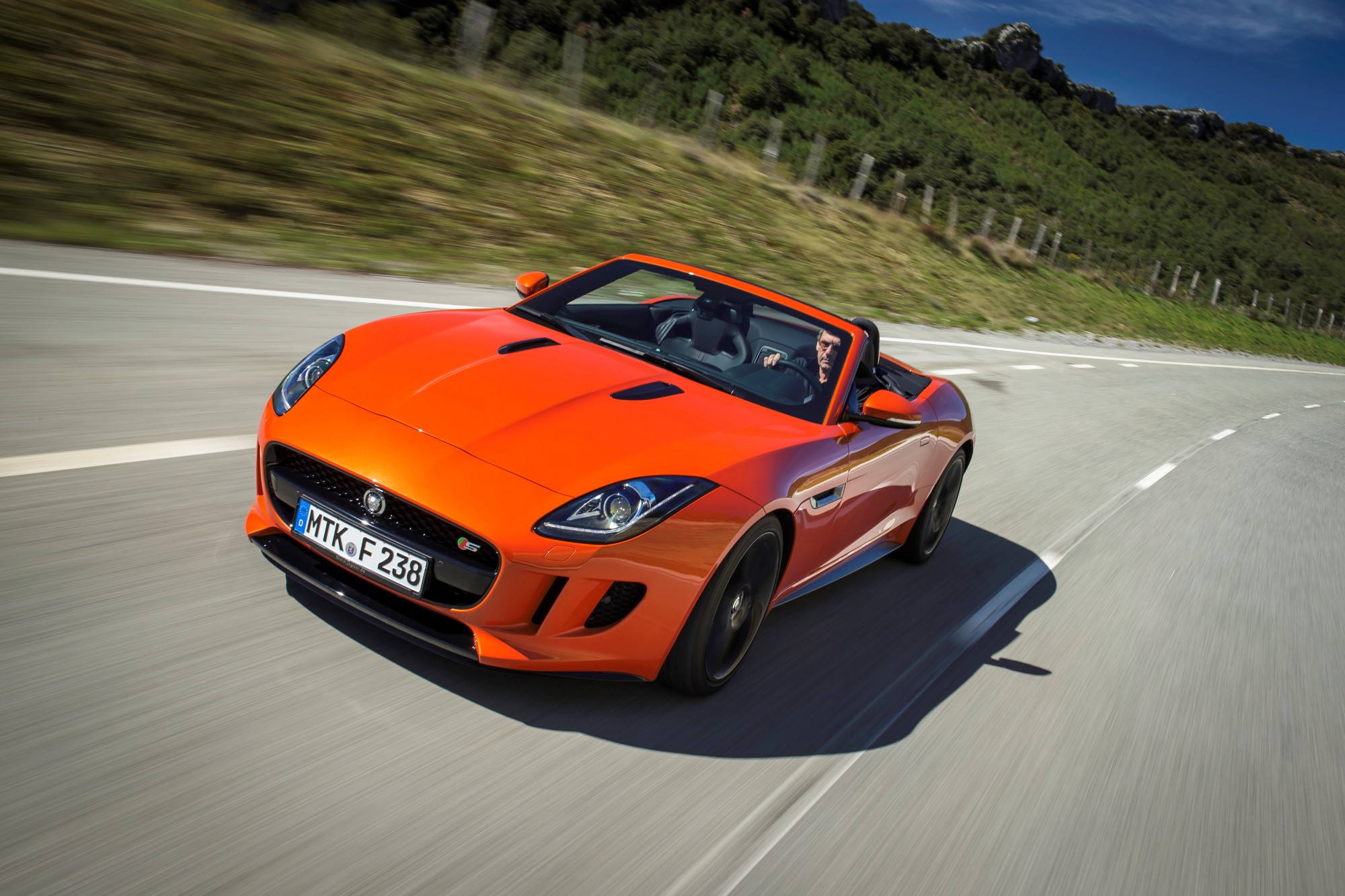 Jaguar f type 2014