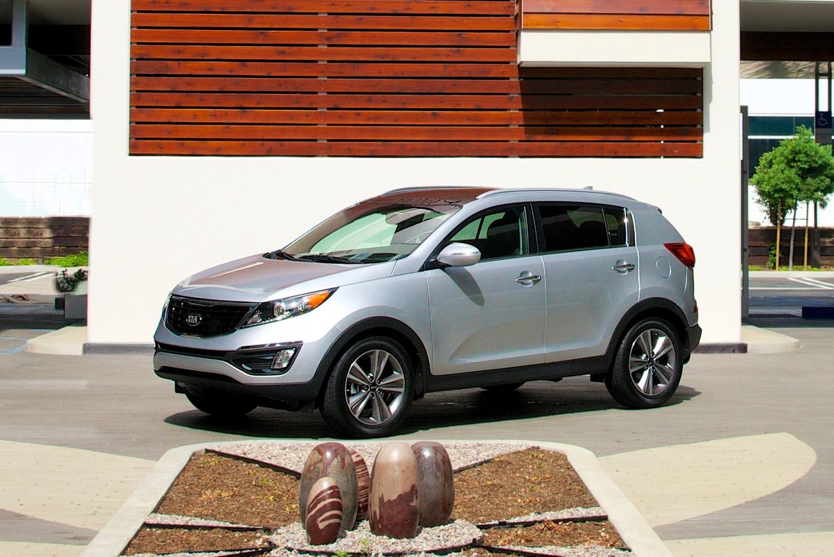 14 Kia Sportage Review Ratings Specs Prices And Photos The Car Connection