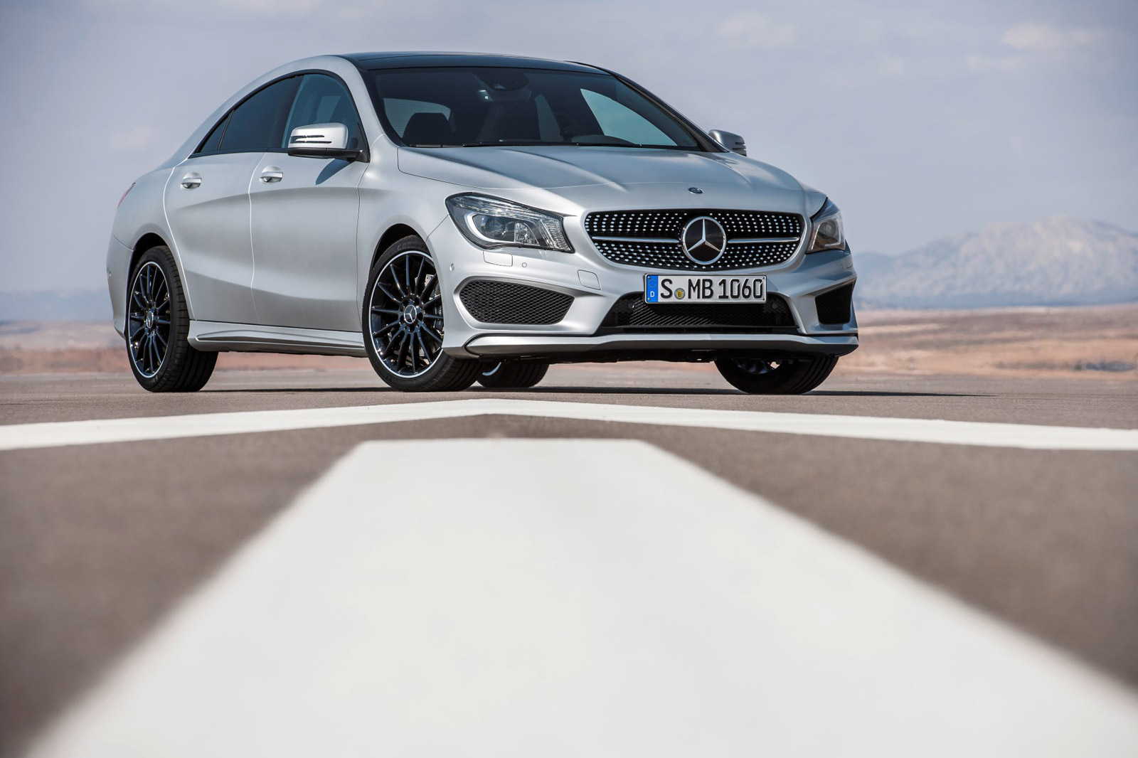 2014 Mercedes Benz Cla Class Review Ratings Specs Prices And Photos The Car Connection