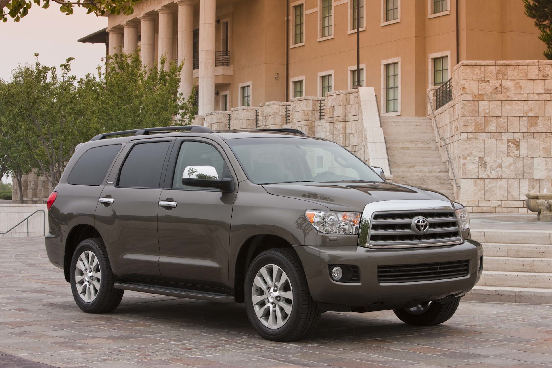 2014 Toyota Sequoia Review Ratings Specs Prices And Photos