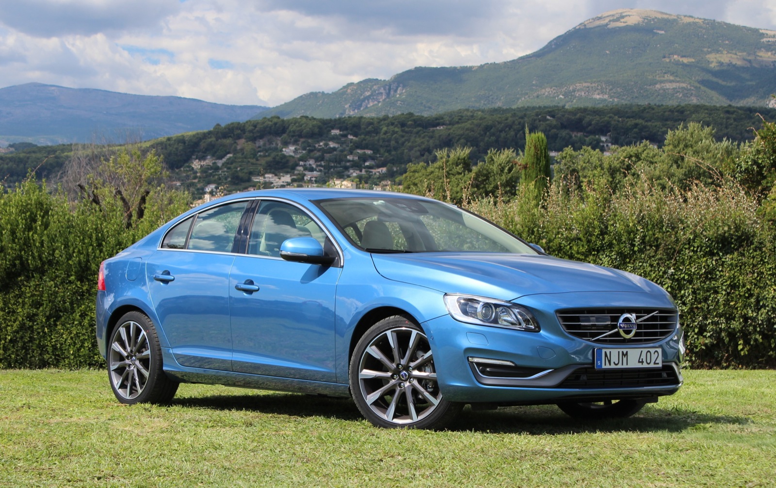 Volvo s60 2014. Volvo s60 2015. Volvo s60 2014 голубая. Volvo s60 синяя 2014.