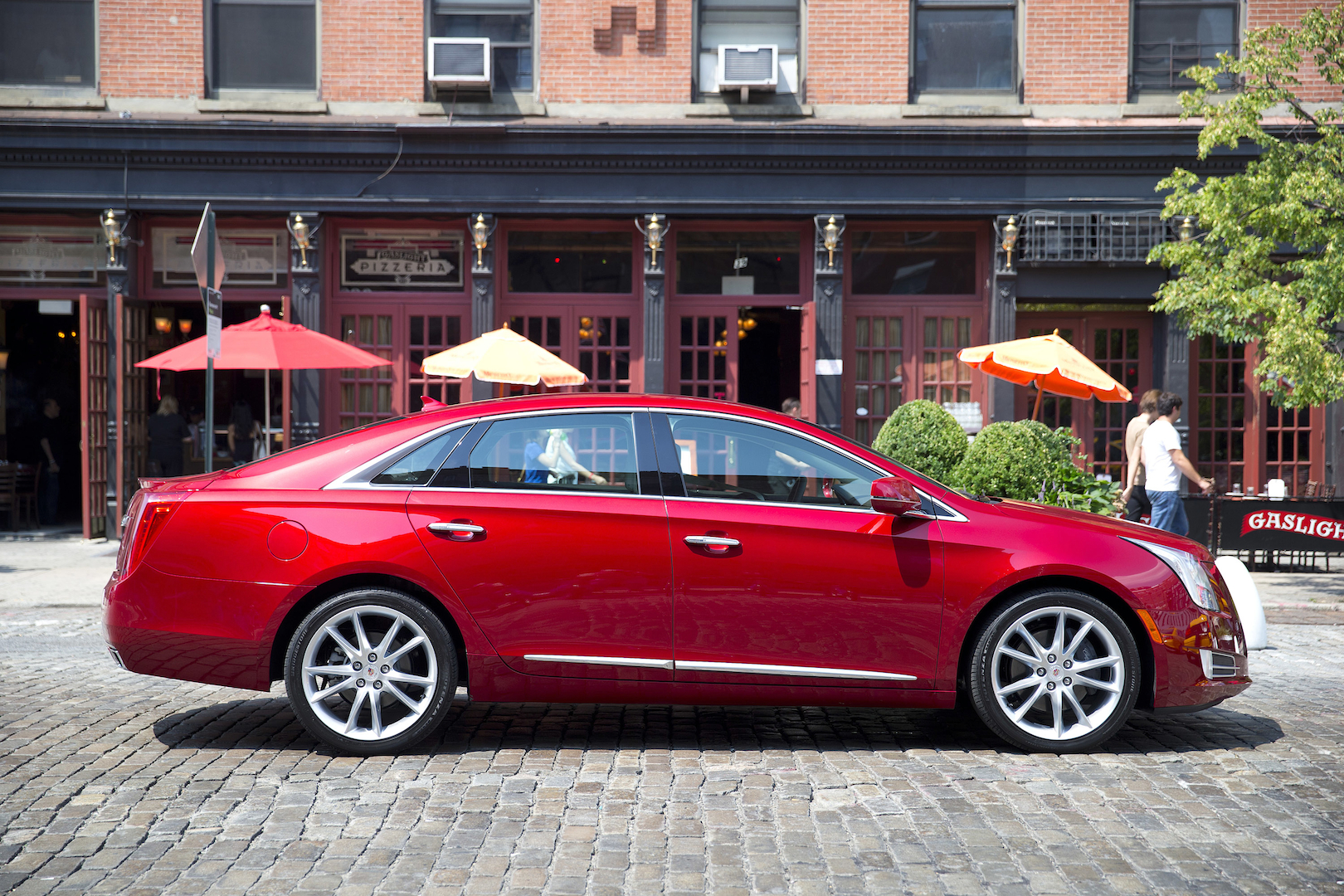 2015 Cadillac Xts Review Ratings Specs Prices And Photos