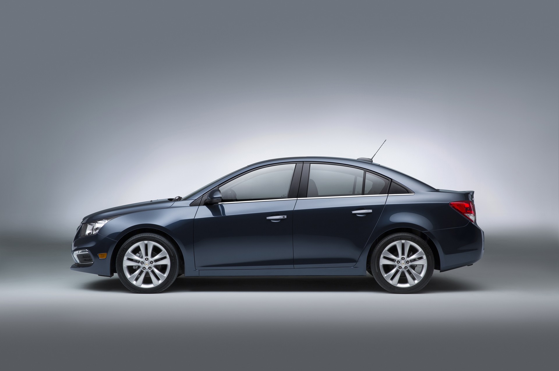 2015 Chevrolet Cruze Chevy Review Ratings Specs Prices