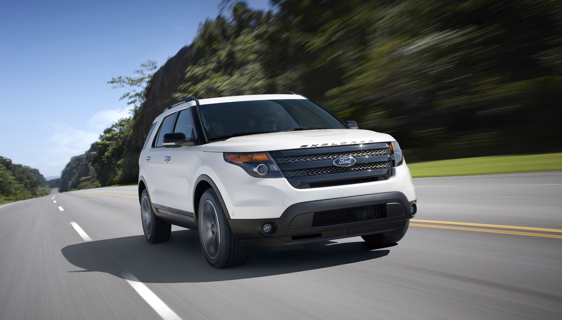 2015 Ford Explorer Review Ratings Specs Prices And Photos The Car Connection