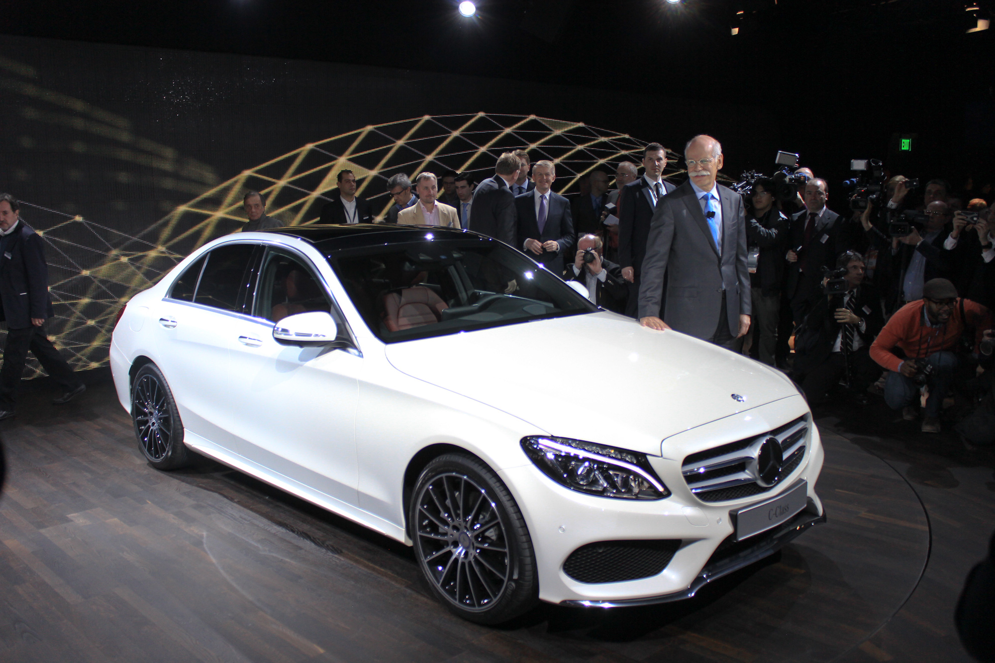 Мерседес бенц 2015 года. Mercedes c class 2014. Mercedes-Benz c-class 2014. Mercedes-Benz c-class 2015. Мерседес c класс 2015.