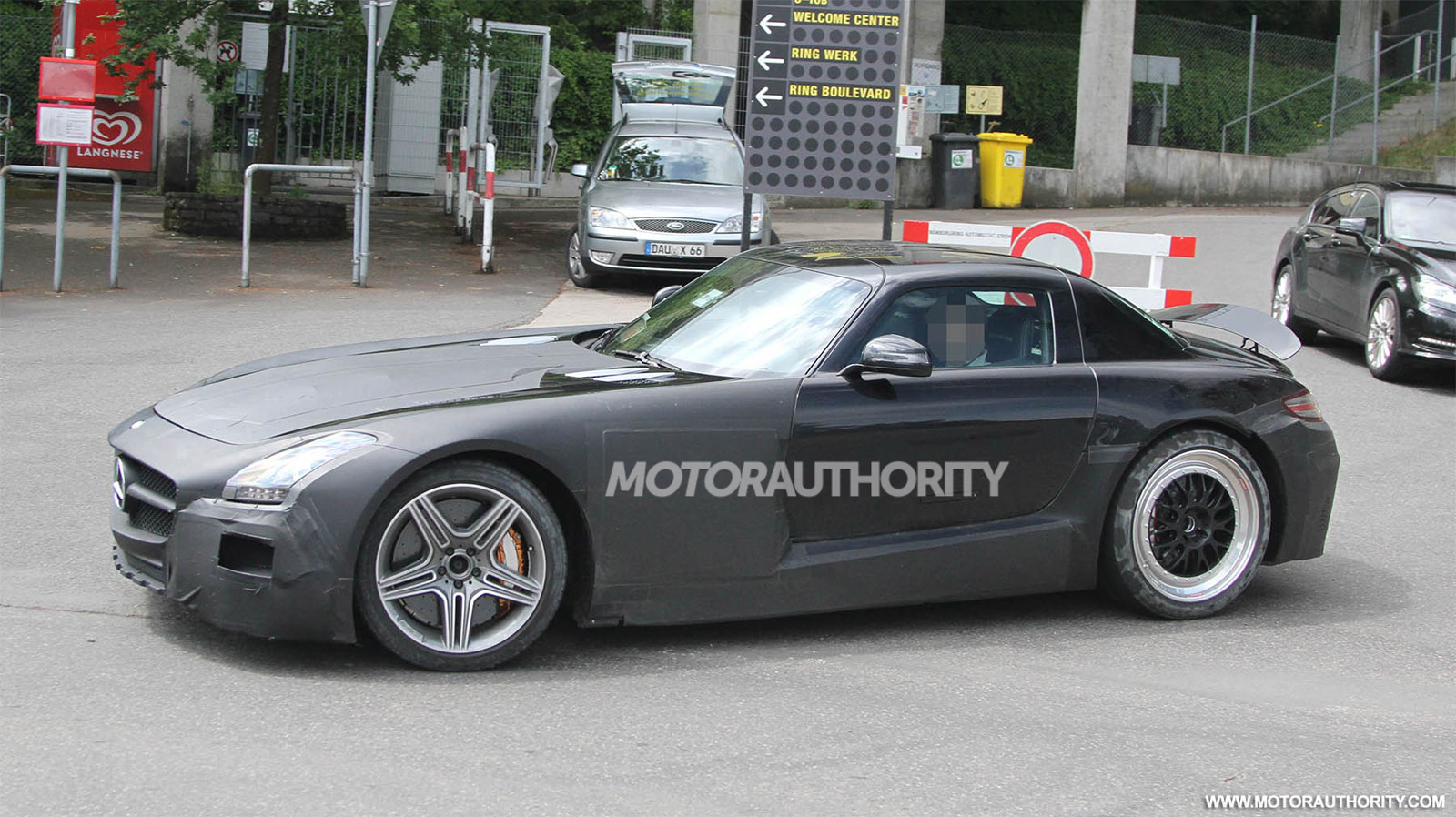 2015 Mercedes-Benz SLC AMG Spy Shots