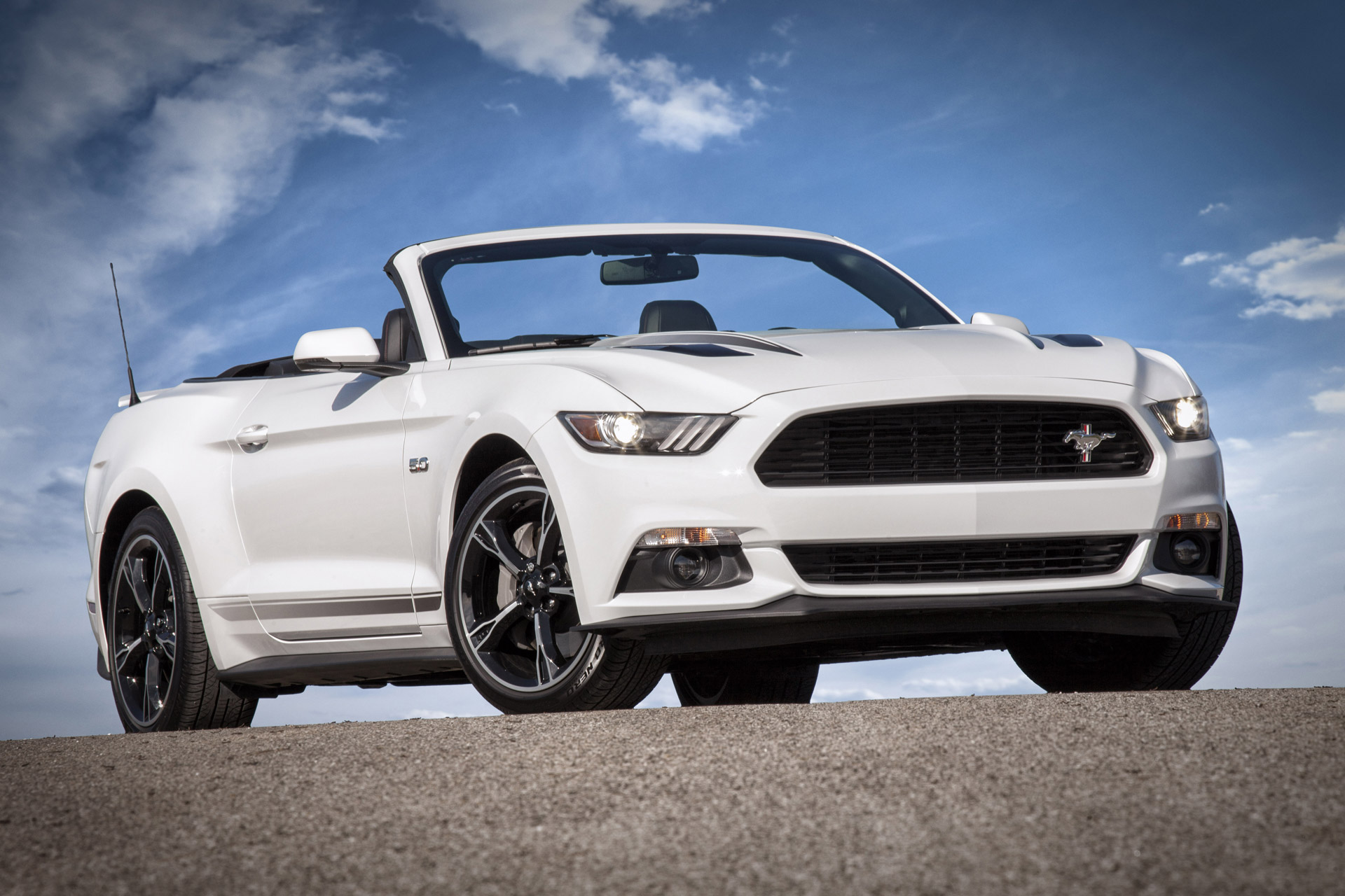 2016 Ford Mustang Gets Minor Updates, California Special