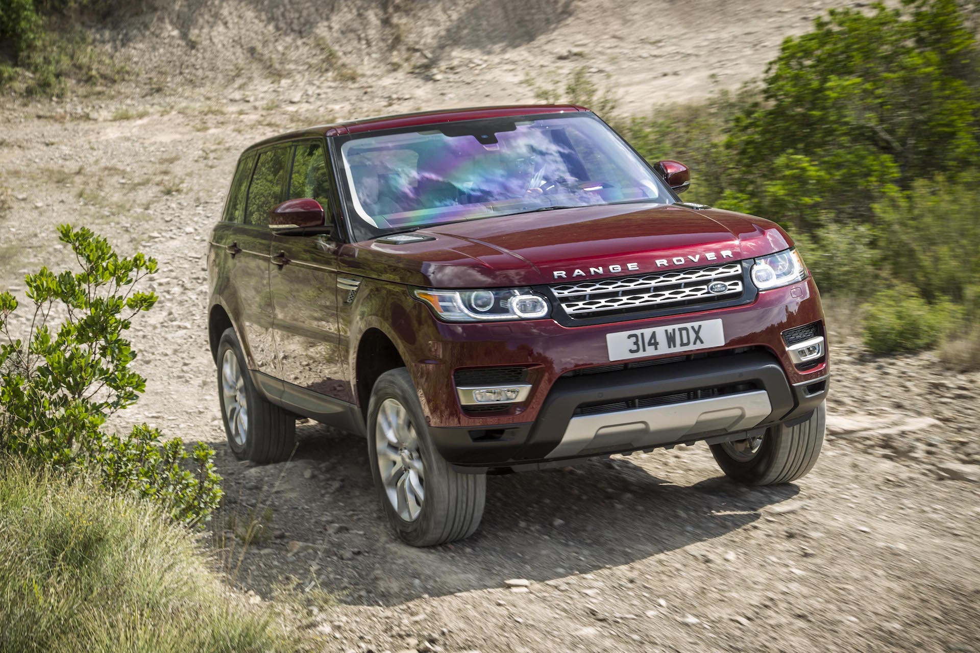 oplichterij rooster Gedateerd 2016 Land Rover Range Rover Sport Review, Ratings, Specs, Prices, and  Photos - The Car Connection