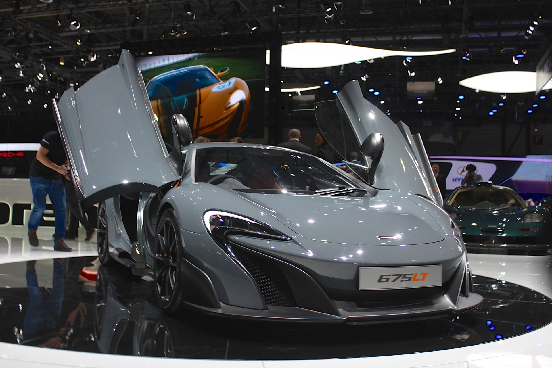 McLaren 675LT Limited To Just 500 Examples Worldwide: Video