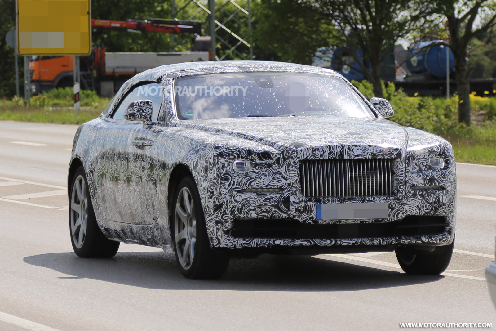 Wraith Convertible To Be Known As The Rolls Royce Dawn