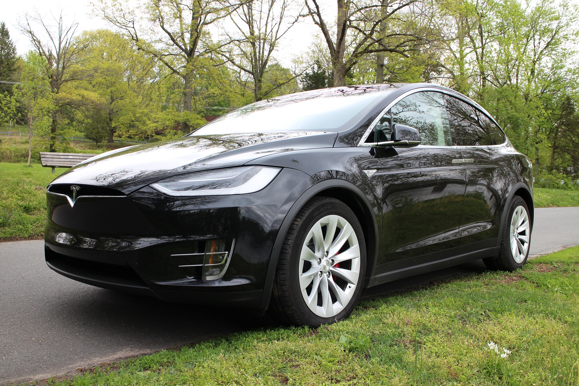 Tesla Model X For Trailer Towing Edmunds Is Not Convinced