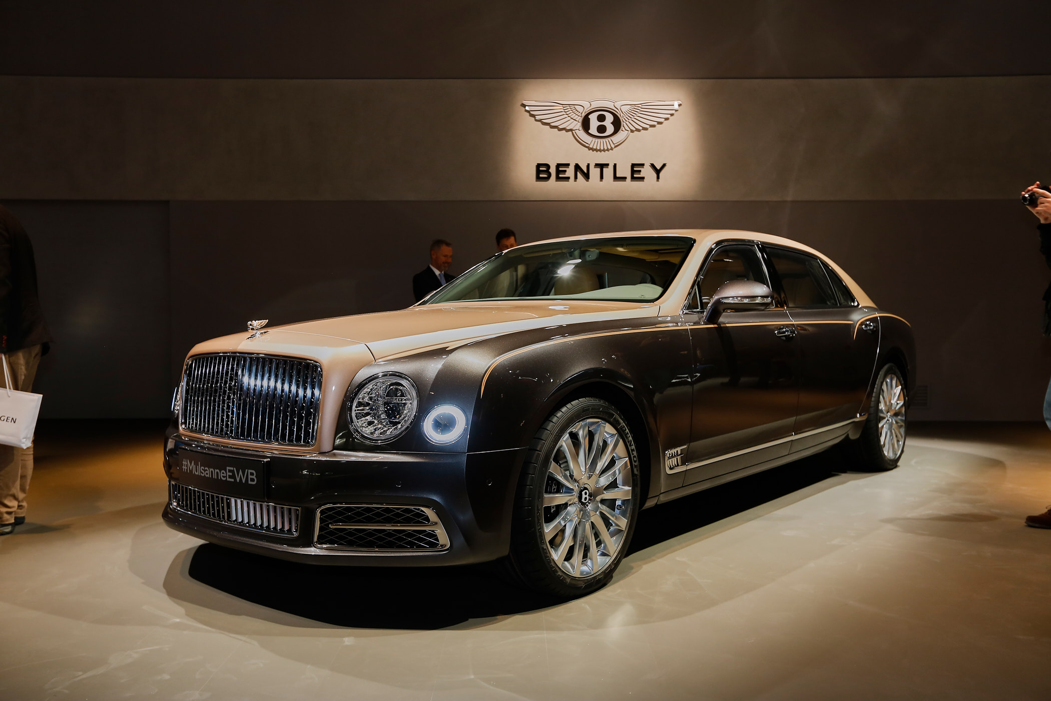 Список роскошных автомобилей. Bentley Mulsanne. Bentley Mulsanne 2020. Bentley Mulsanne 2019. Bentley Mulsanne 2021.