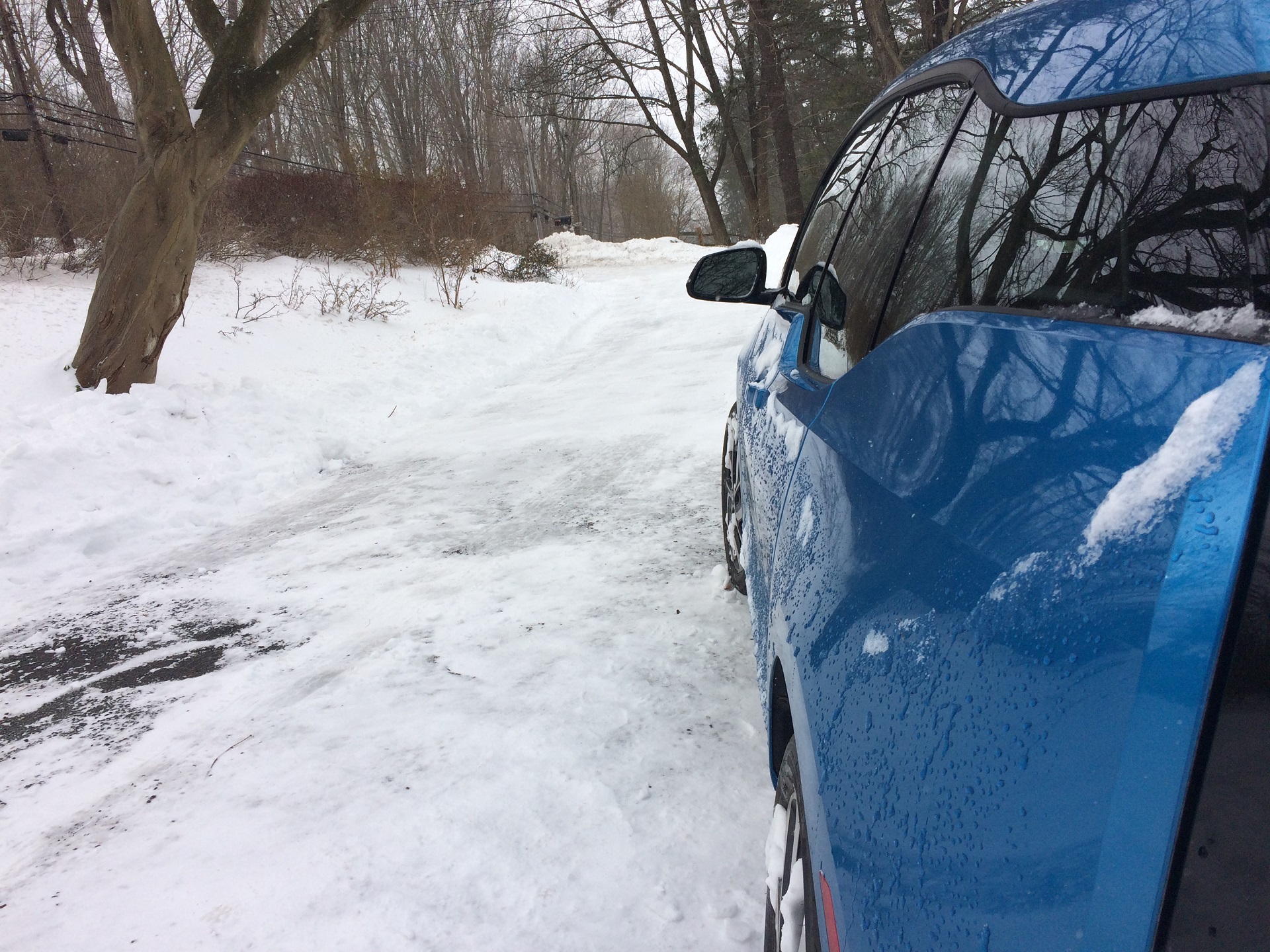Driving electric cars in winter tips from experienced owner