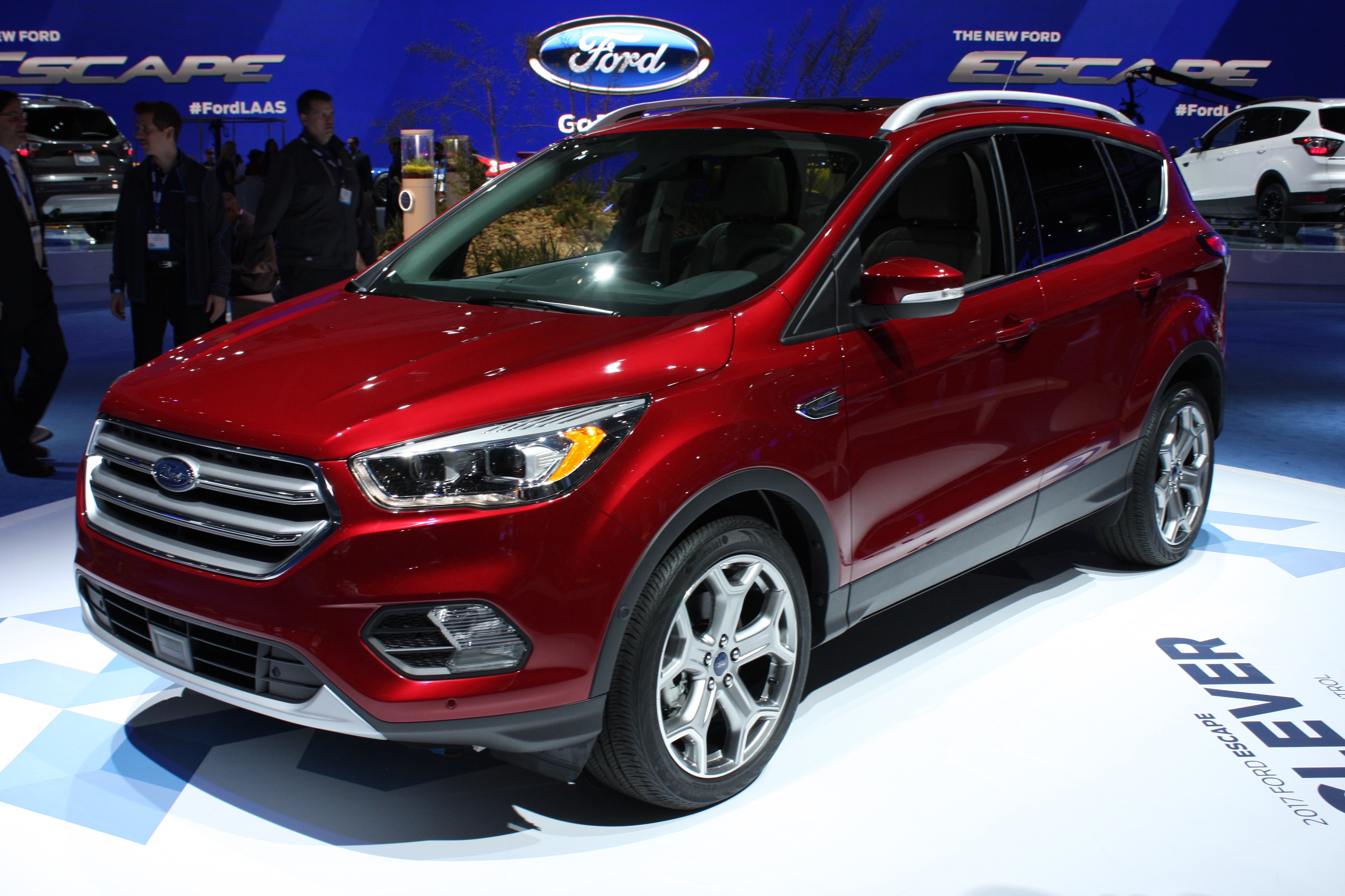 2017 Ford Escape Debuts With New Look, More Tech