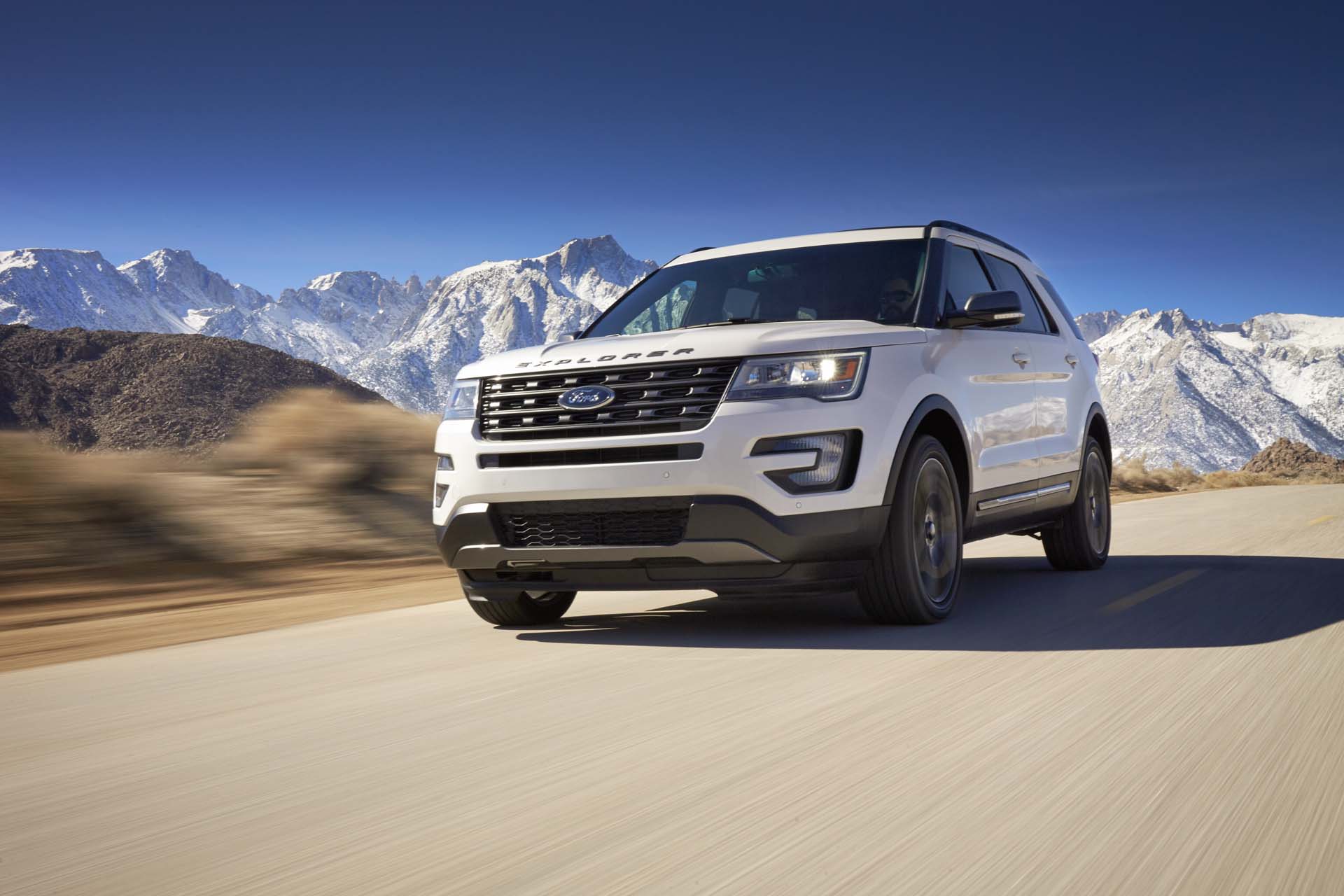 Vehicles comparable to ford explorer