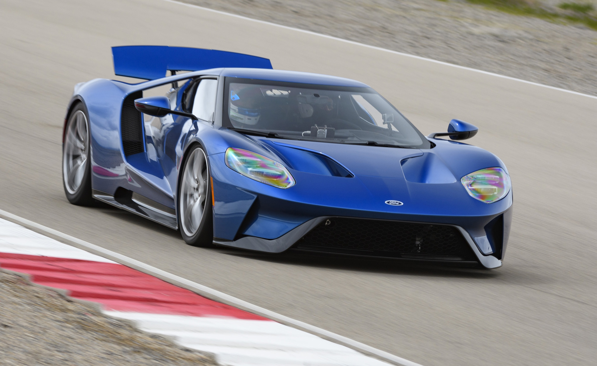 Ford GT production extended to 1,350 cars through 2022 | Flipboard