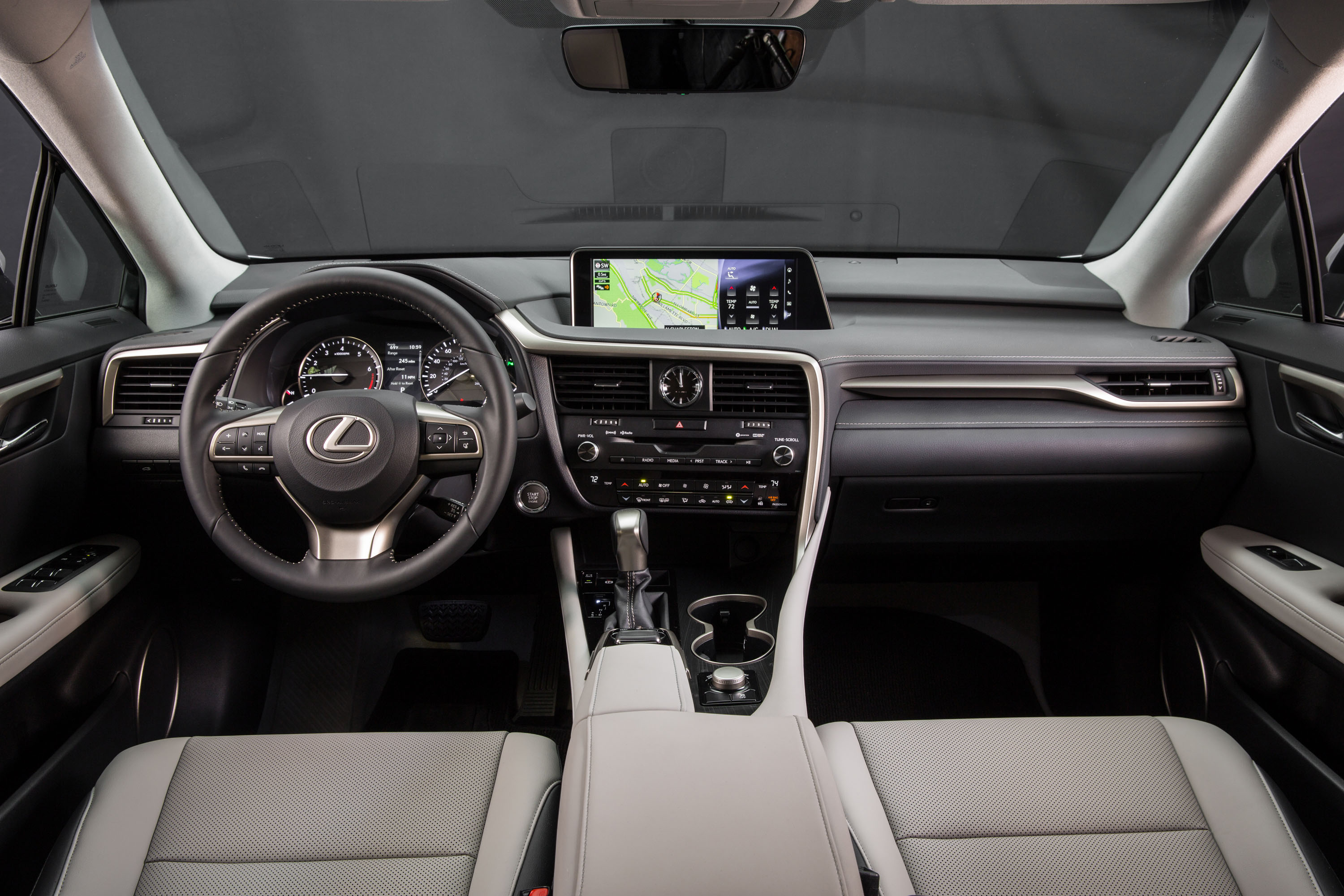 2017 Lexus RX 450h hybrid gas mileage review