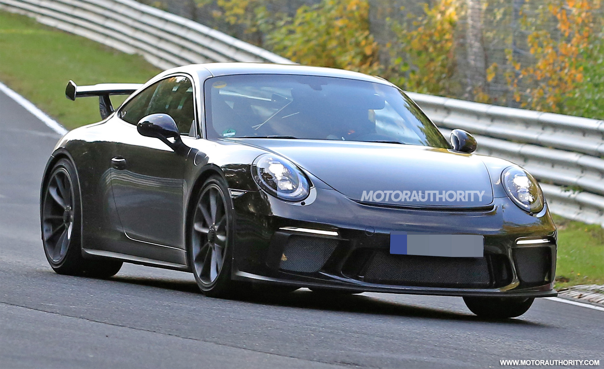 Report: Porsche 911 GT3 to receive  engine, 6-speed manual