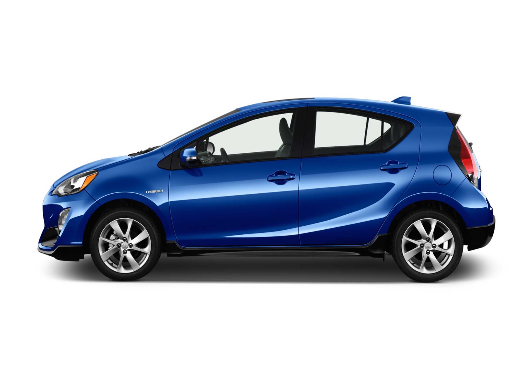 17 Toyota Prius C Review Ratings Specs Prices And Photos The Car Connection
