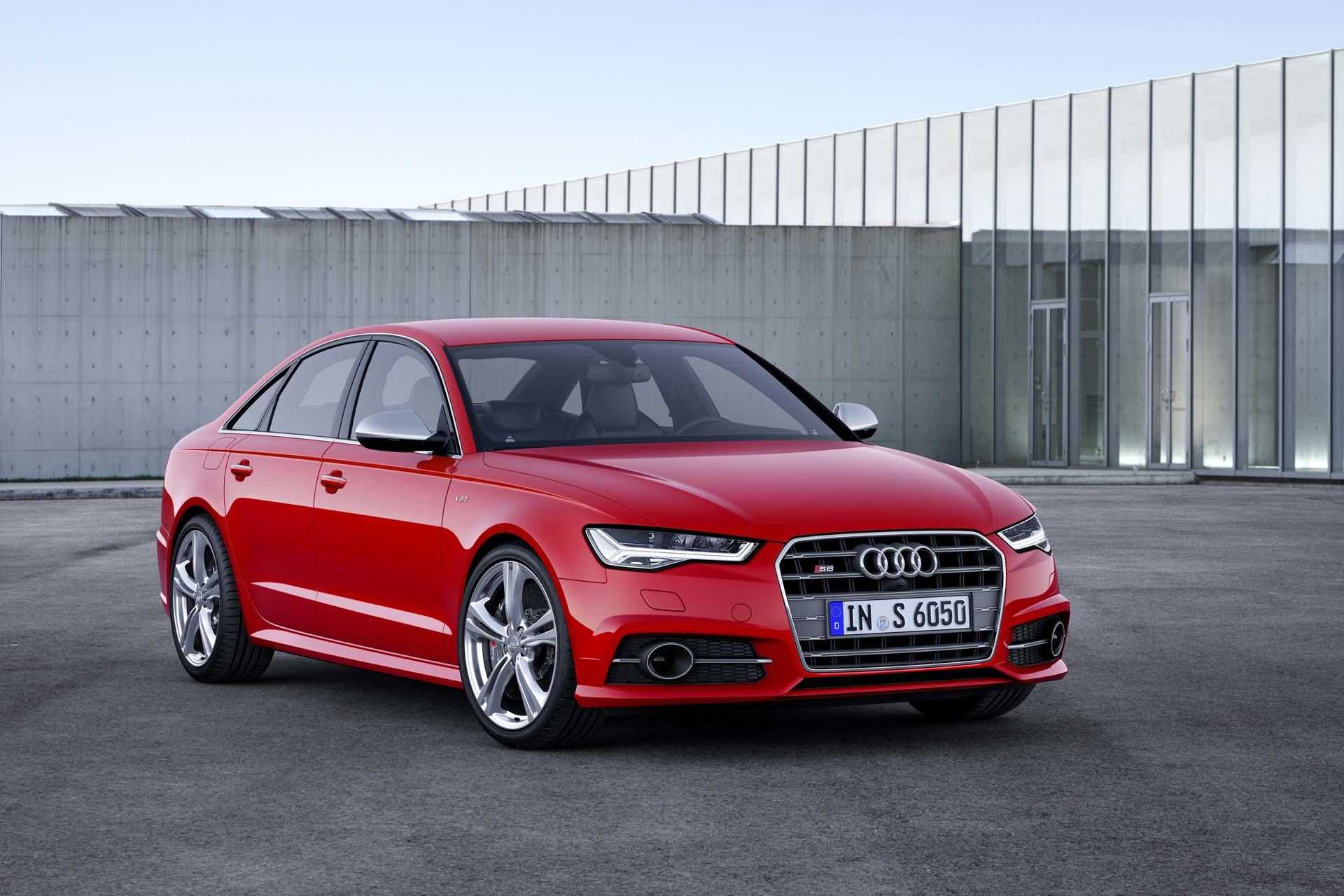 Cận cảnh Audi A6 Thiết kế sắc sảo đi kèm loạt công nghệ tiên tiến