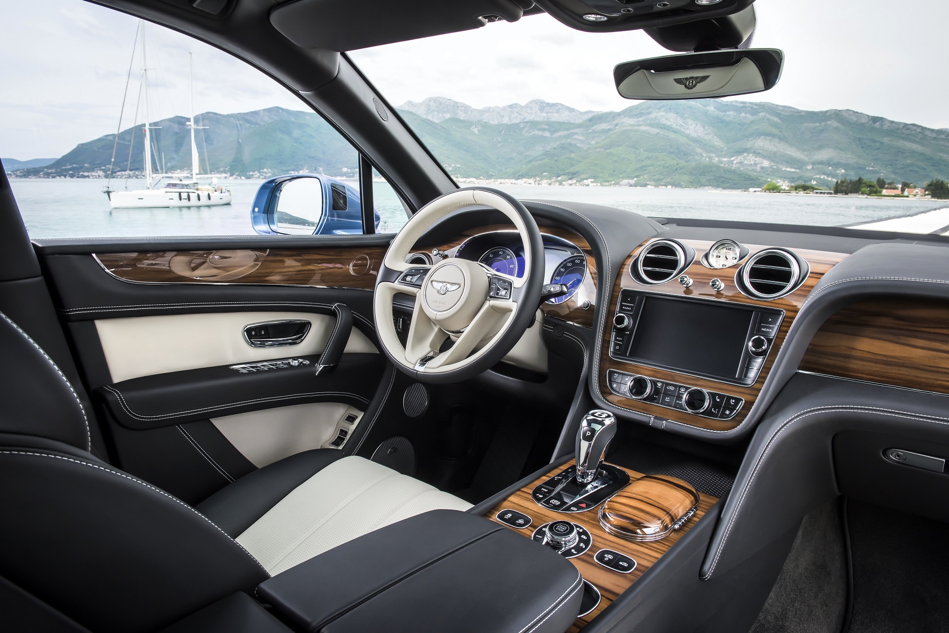 Bentley adds new wood veneer sourced from America