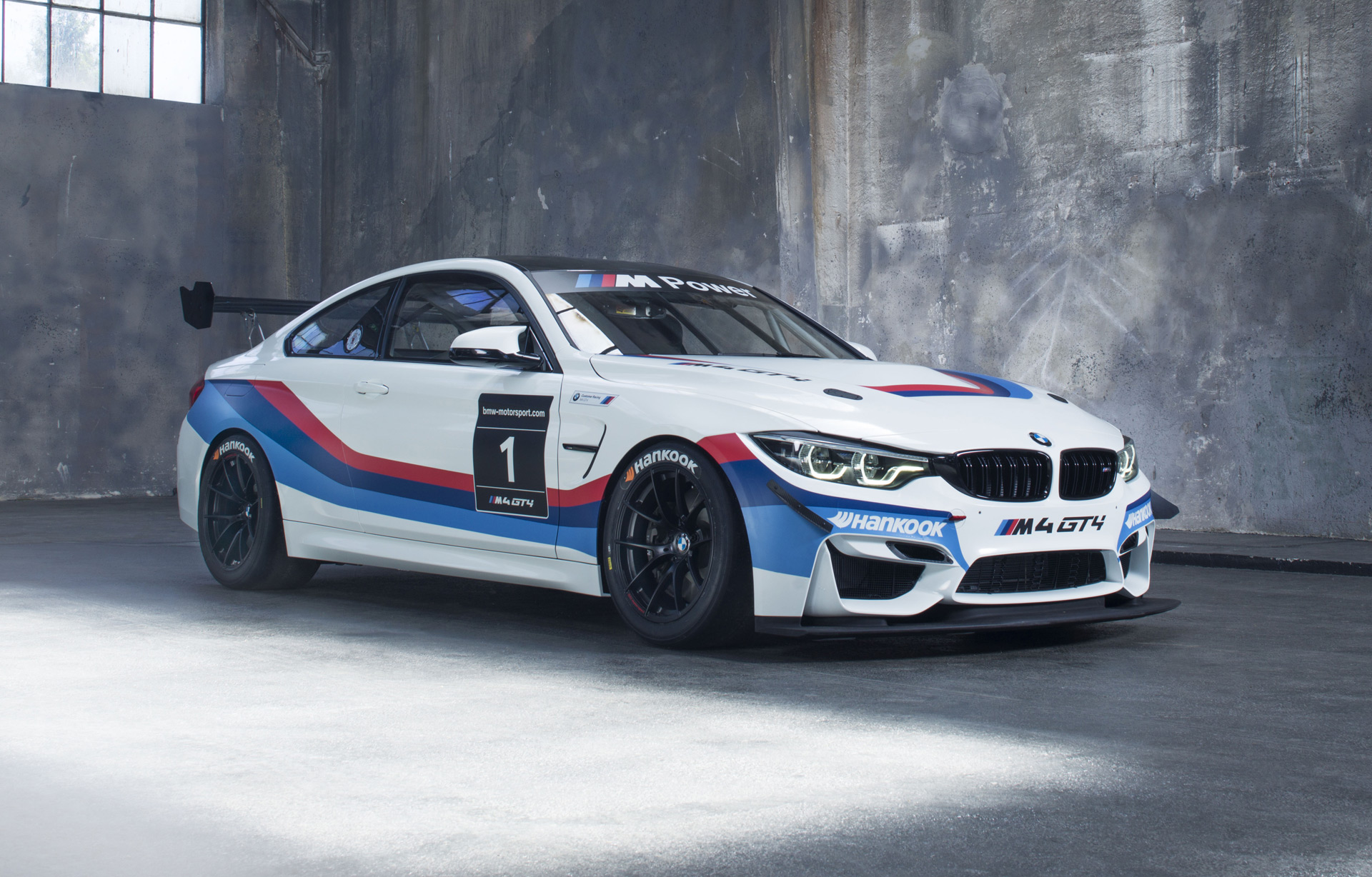 2018 BMW M4 GT4 ready to race