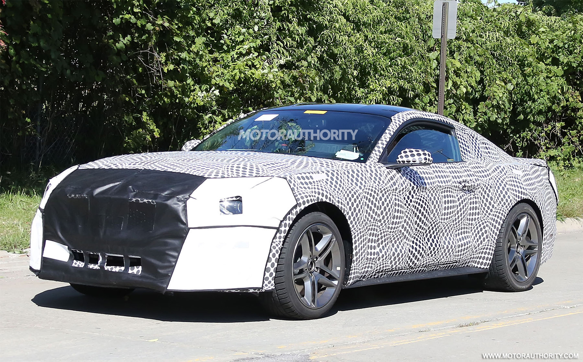 2018 Ford Mustang spy shots